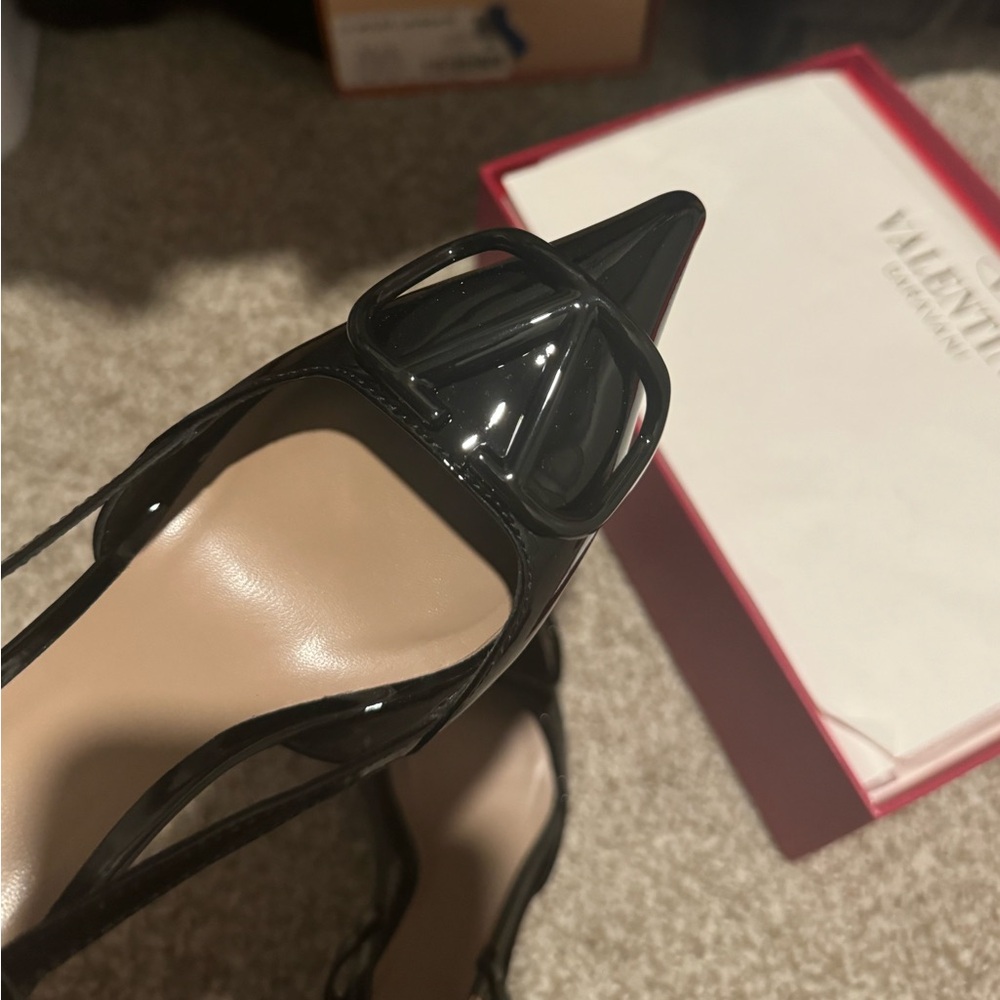 Valentino garavani heels 35